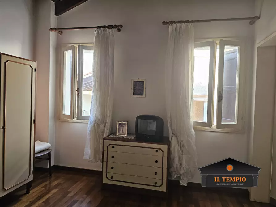 Immagine 11 di Casa bifamiliare in vendita  in VIA  IV NOVEMBRE a Caldogno