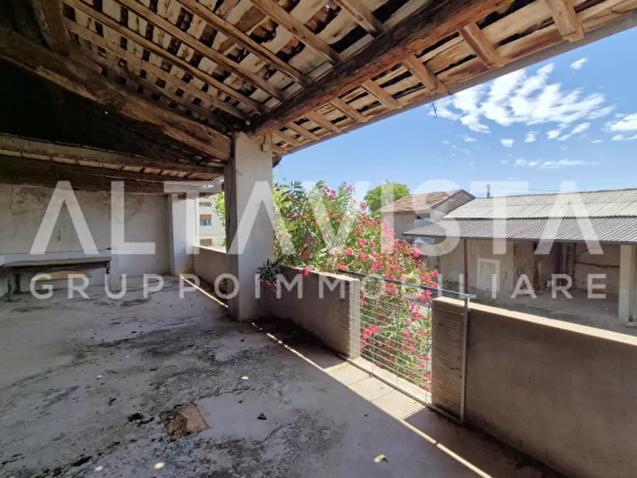 Immagine 19 di Rustico / casale in vendita  in via bussago a Bedizzole