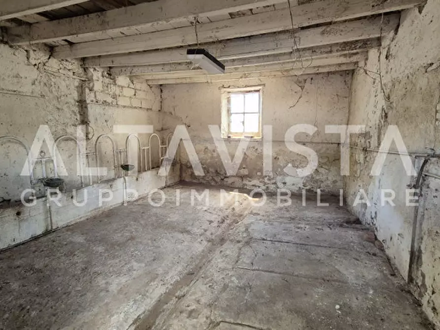 Immagine 23 di Rustico / casale in vendita  in via bussago a Bedizzole