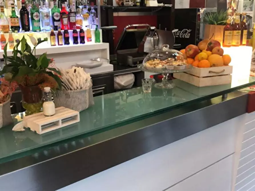 Immagine 5 di Attività commerciale in vendita  in via nazionale a Firenze