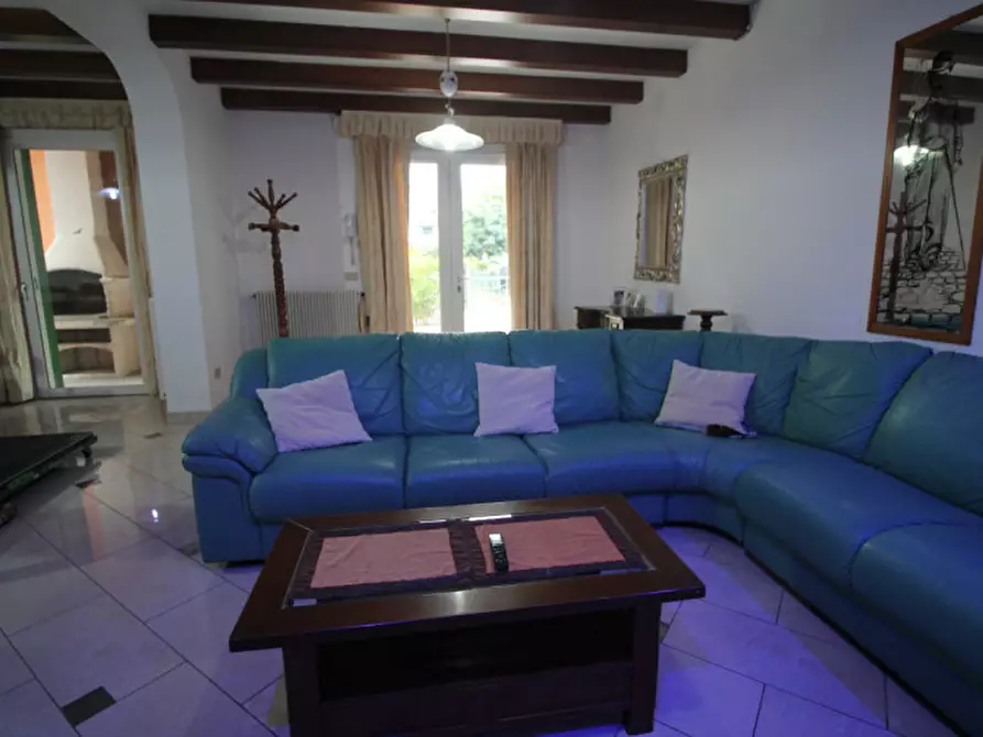 Immagine 11 di Villetta a schiera in vendita  in Via Verga a Torre Di Mosto