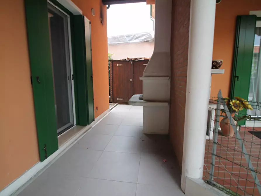 Immagine 23 di Villetta a schiera in vendita  in Via Verga a Torre Di Mosto