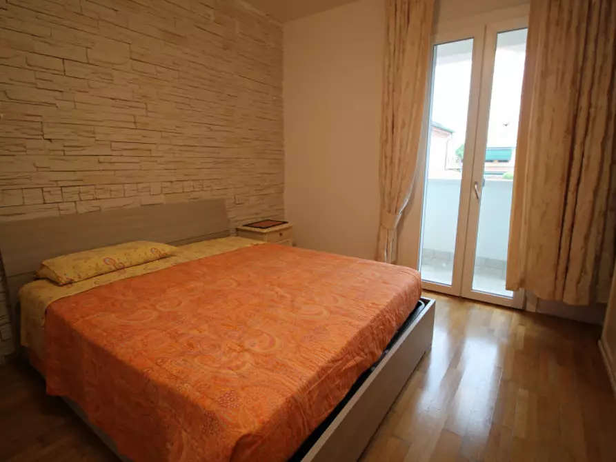 Immagine 36 di Villetta a schiera in vendita  in Via Verga a Torre Di Mosto