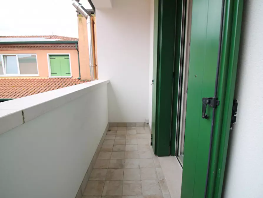 Immagine 40 di Villetta a schiera in vendita  in Via Verga a Torre Di Mosto