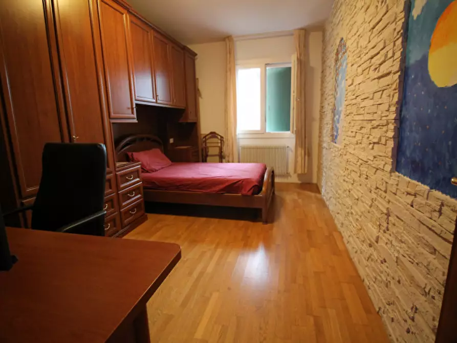 Immagine 42 di Villetta a schiera in vendita  in Via Verga a Torre Di Mosto