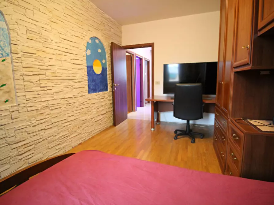 Immagine 44 di Villetta a schiera in vendita  in Via Verga a Torre Di Mosto