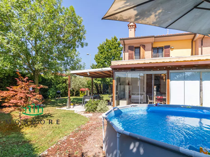 Immagine 11 di Villetta a schiera in vendita  in via paolo borsellino a San Giovanni In Persiceto