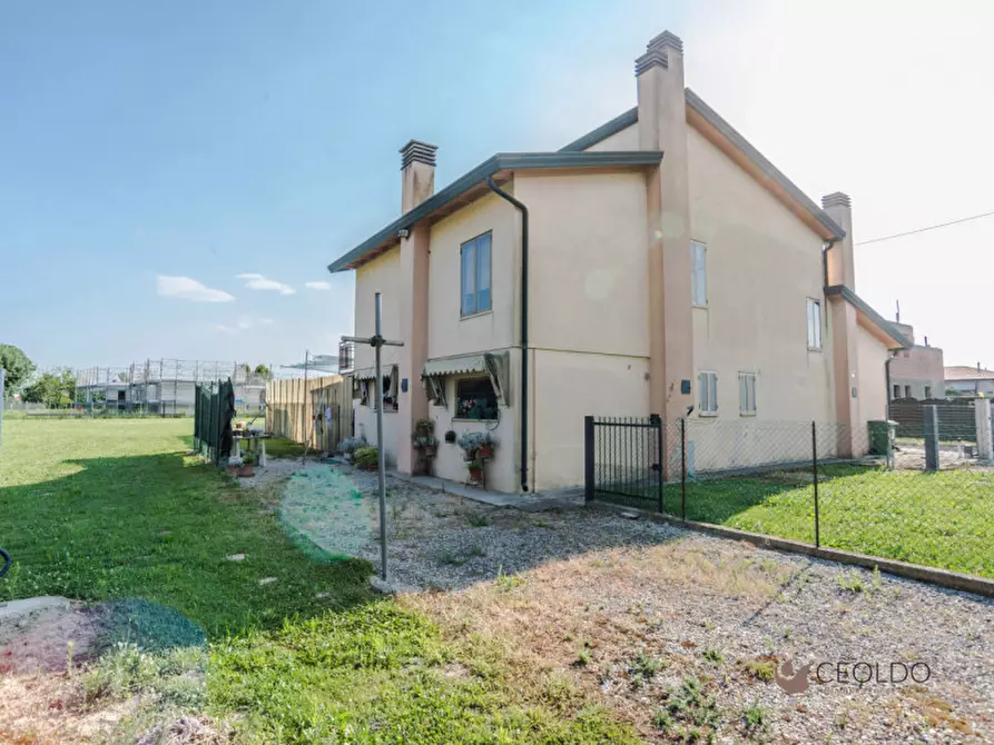 Immagine 3 di Casa indipendente in vendita  in Via Carraretto a Pianiga