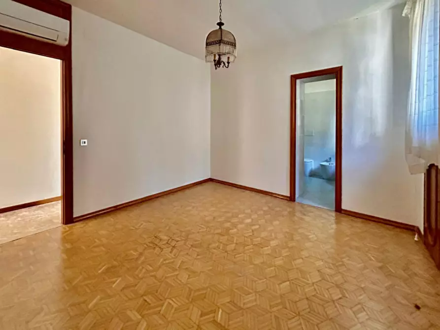 Immagine 10 di Appartamento in vendita  in Contra' Carpagnon a Vicenza