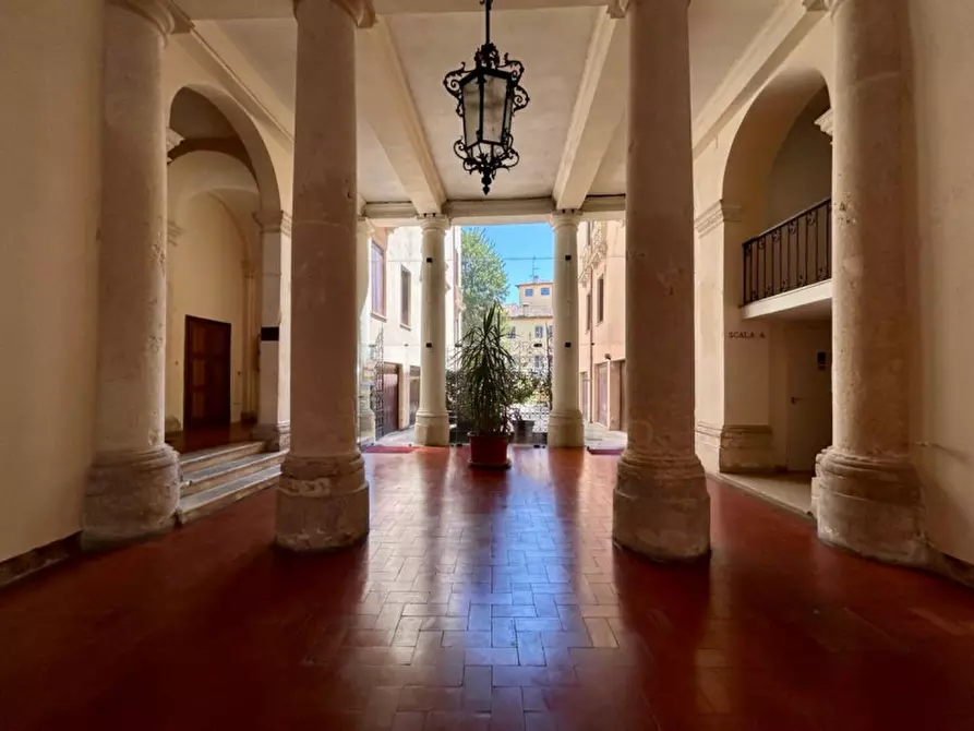 Immagine 21 di Appartamento in vendita  in Contra' Carpagnon a Vicenza