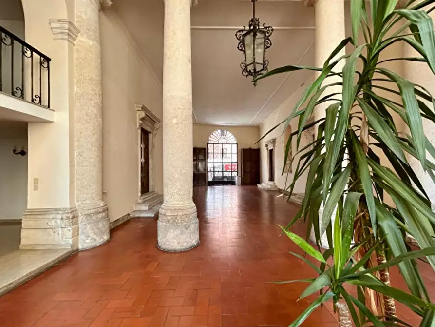 Immagine 23 di Appartamento in vendita  in Contra' Carpagnon a Vicenza