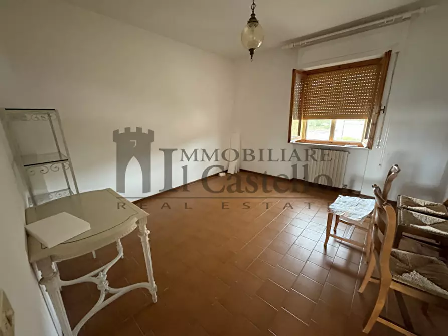 Immagine 3 di Appartamento in vendita  in Via Porto a Tuoro Sul Trasimeno