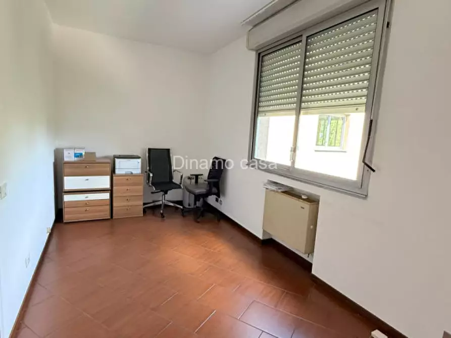 Immagine 10 di Ufficio in affitto  in Viale della Repubblica a Prato