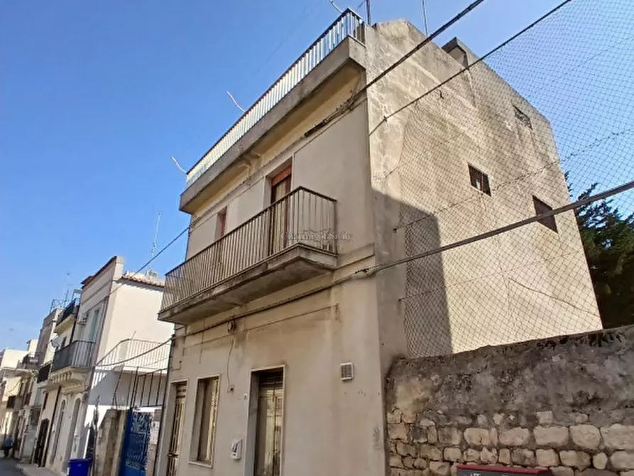 Immagine 1 di Casa indipendente in vendita  in Via Loreto a Modica
