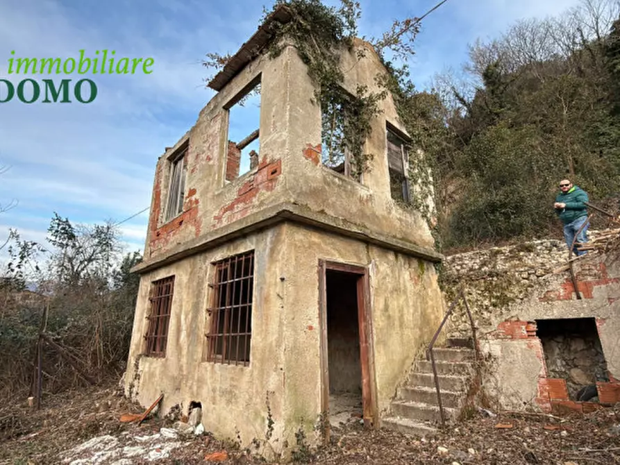 Immagine 1 di Casa indipendente in vendita  in Via Astico a Caltrano