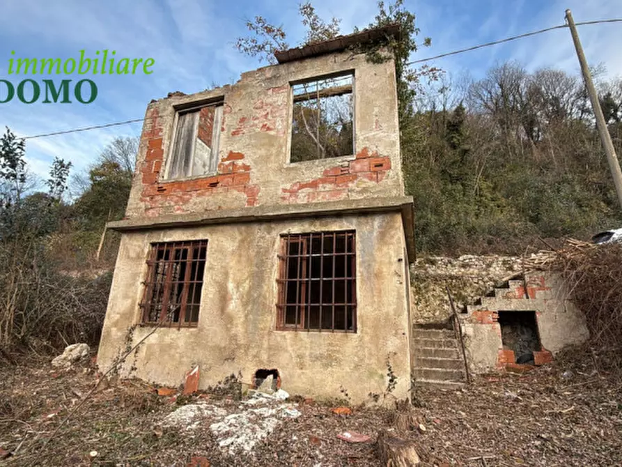 Immagine 3 di Casa indipendente in vendita  in Via Astico a Caltrano