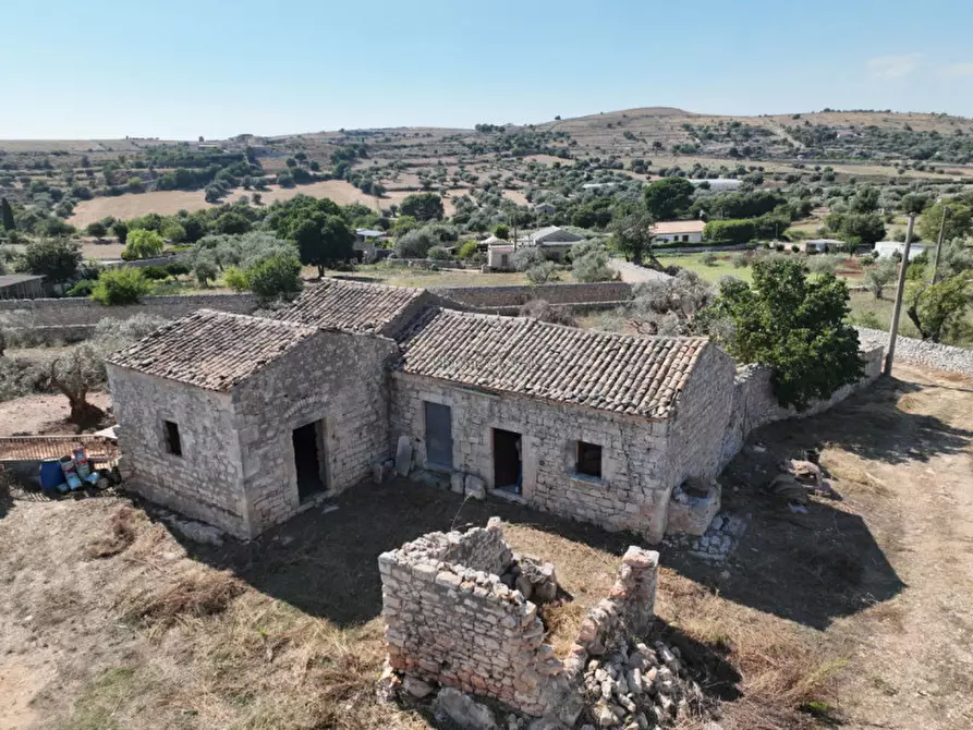 Immagine 1 di Casa indipendente in vendita  in Contrada Scardacucco a Modica