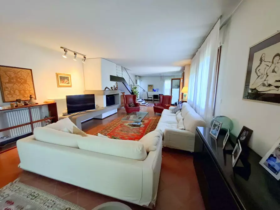 Immagine 2 di Villa in vendita  in Via Antonio Vivaldi a Cadoneghe
