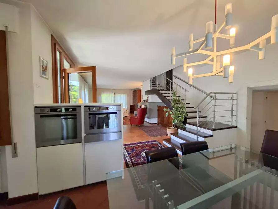 Immagine 5 di Villa in vendita  in Via Antonio Vivaldi a Cadoneghe