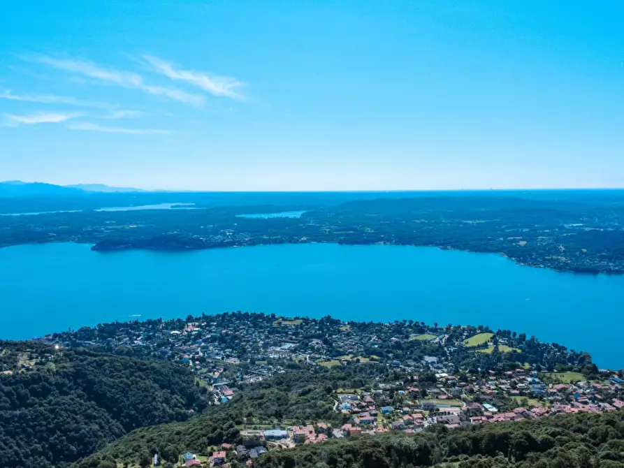 Immagine 4 di Villa in vendita  in Via Panoramica 2 a Massino Visconti
