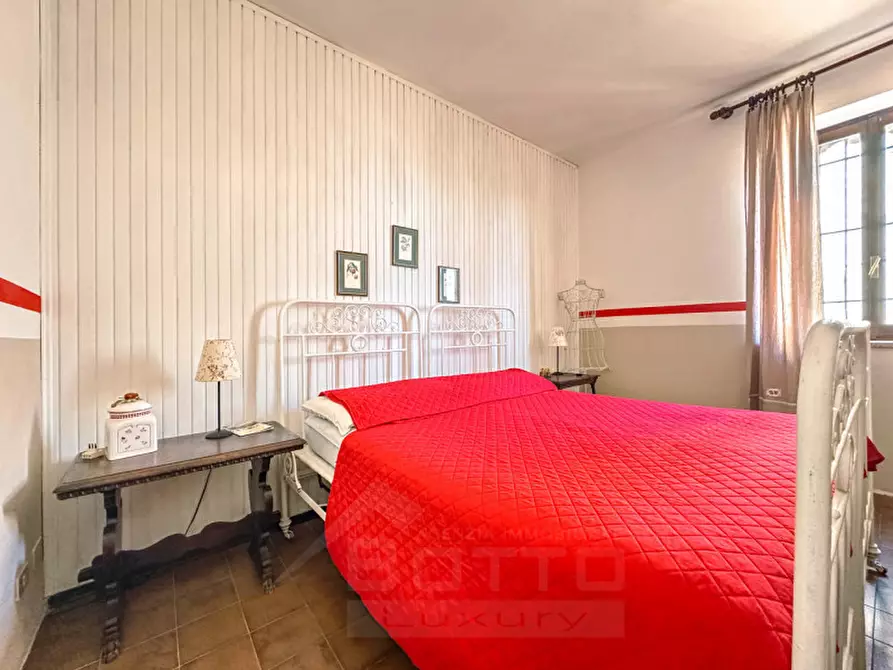 Immagine 17 di Villa in vendita  in Via Panoramica 2 a Massino Visconti