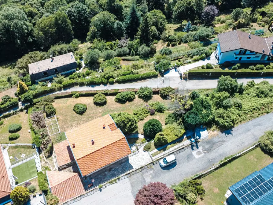 Immagine 34 di Villa in vendita  in Via Panoramica 2 a Massino Visconti