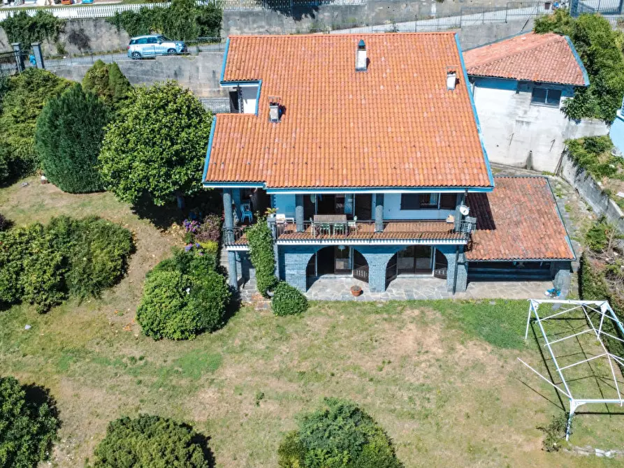 Immagine 36 di Villa in vendita  in Via Panoramica 2 a Massino Visconti