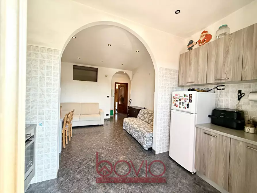 Immagine 8 di Appartamento in vendita  in STRADA SAN MAURO 88 a Torino