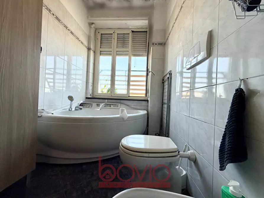 Immagine 27 di Appartamento in vendita  in STRADA SAN MAURO 88 a Torino