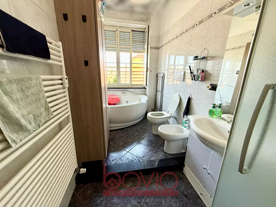 Immagine 37 di Appartamento in vendita  in STRADA SAN MAURO 88 a Torino