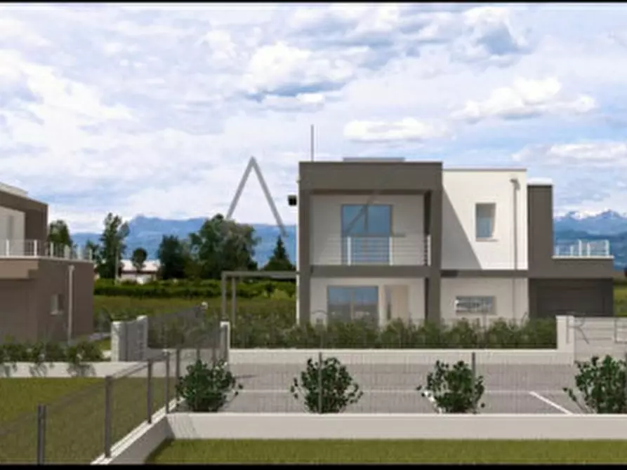 Immagine 2 di Casa indipendente in vendita  in Via Villa a Loria