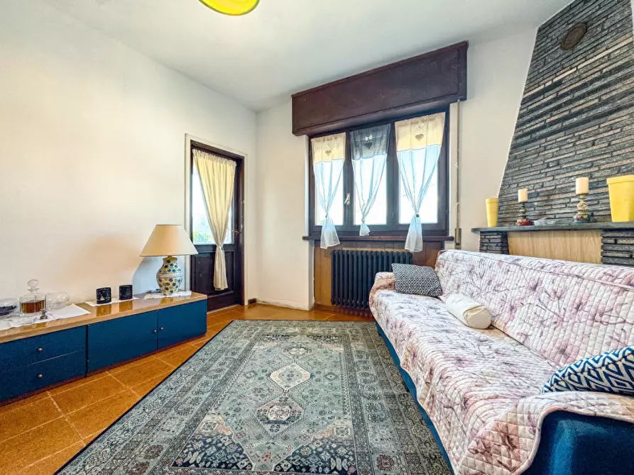 Immagine 5 di Casa bifamiliare in vendita  in via di mezzo 4 a Stresa