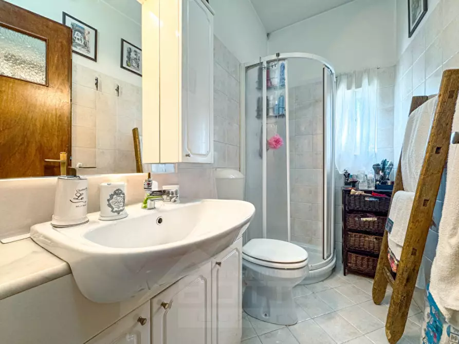 Immagine 32 di Casa bifamiliare in vendita  in via di mezzo 4 a Stresa