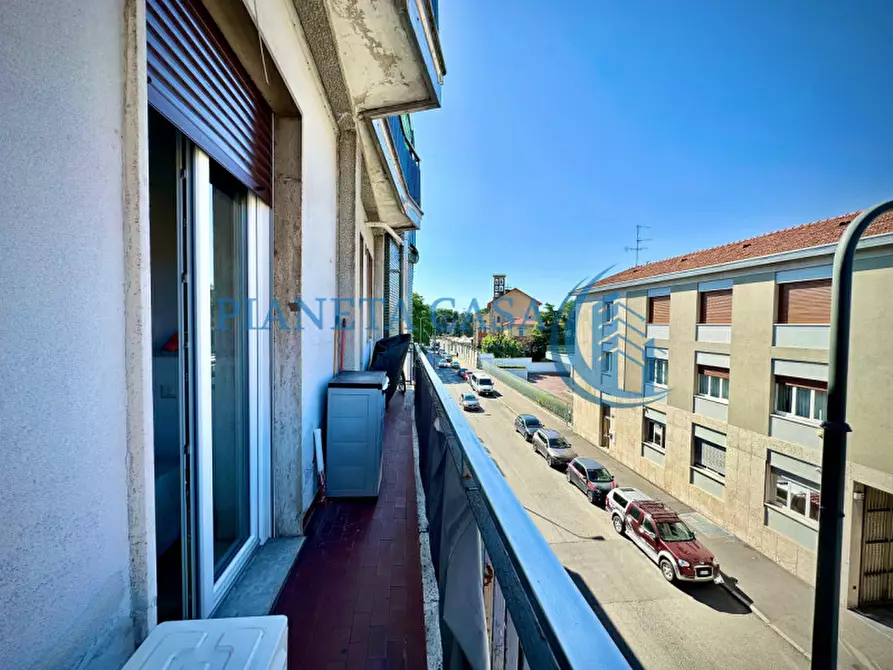 Immagine 10 di Appartamento in vendita  in Via Gadames 121 Milano a Milano