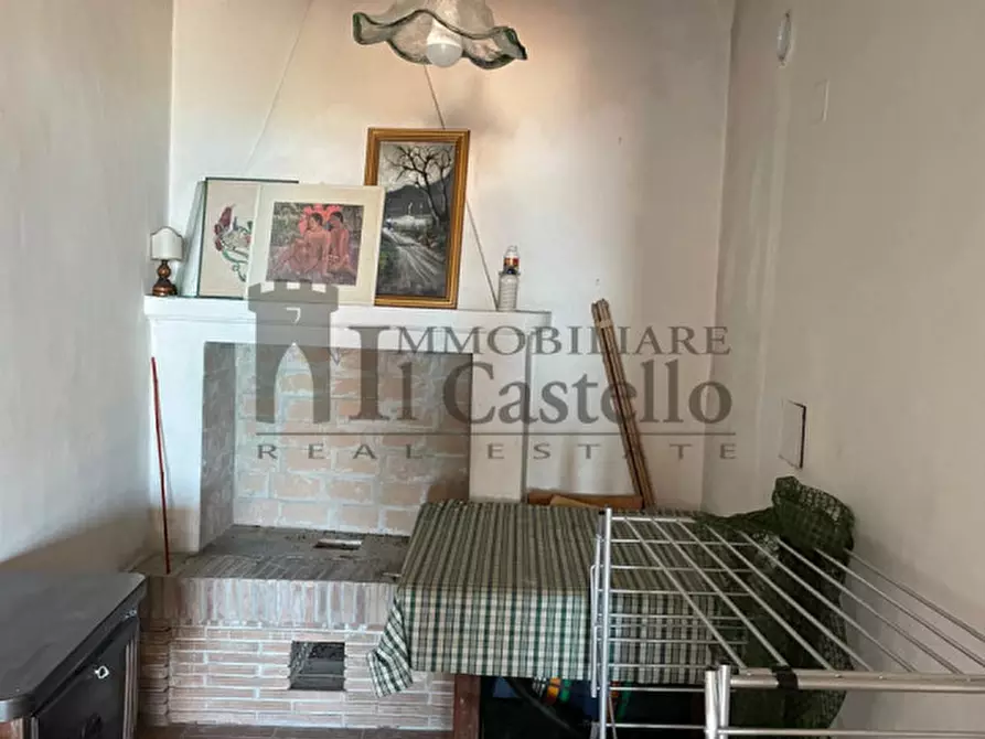 Immagine 2 di Appartamento in vendita  in Via Castello a Passignano Sul Trasimeno