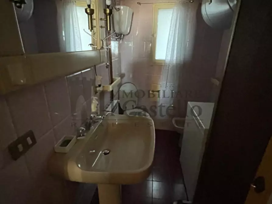 Immagine 4 di Appartamento in vendita  in Via Castello a Passignano Sul Trasimeno