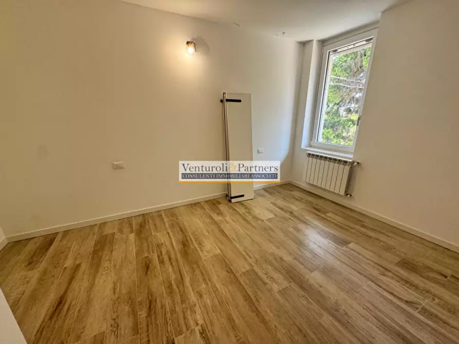 Immagine 7 di Villa in vendita  in Via Bredazzane a Montichiari