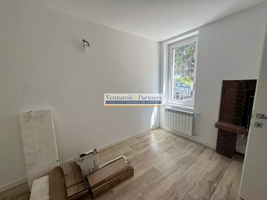 Immagine 8 di Villa in vendita  in Via Bredazzane a Montichiari