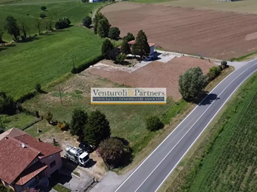 Immagine 11 di Villa in vendita  in Via Bredazzane a Montichiari