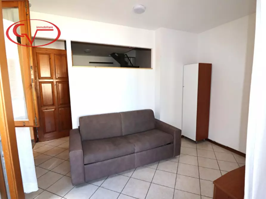 Immagine 6 di Appartamento in vendita  in via Chiantigiana a Montevarchi