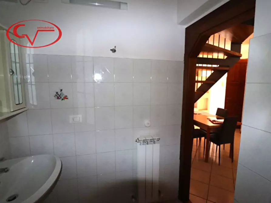 Immagine 12 di Appartamento in vendita  in via Chiantigiana a Montevarchi