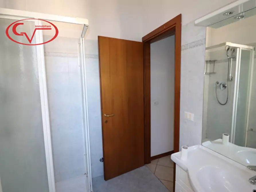 Immagine 19 di Appartamento in vendita  in via Chiantigiana a Montevarchi