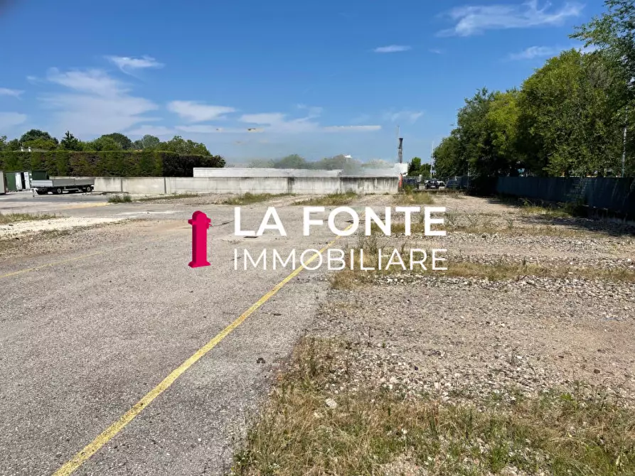 Immagine 2 di Terreno in affitto  in via germania a Vigonza