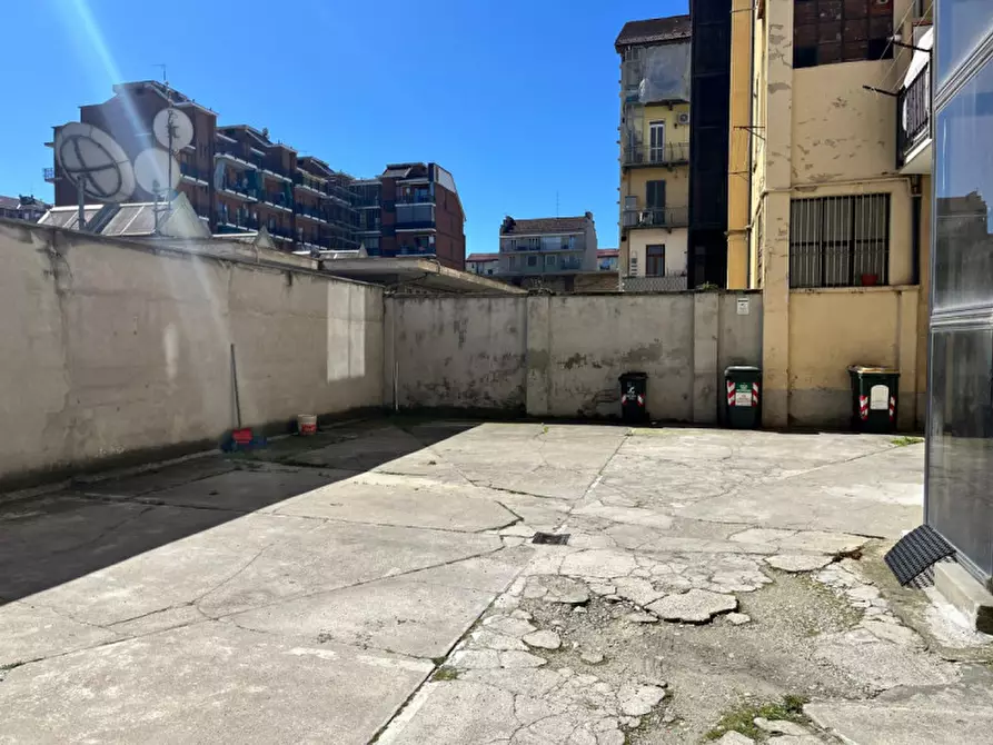 Immagine 1 di Posto auto in vendita  in via Nizza 371 a Torino