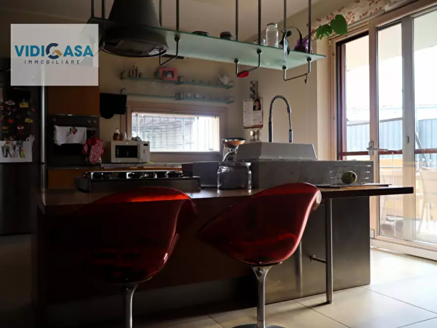 Immagine 6 di Appartamento in vendita  a Montescaglioso