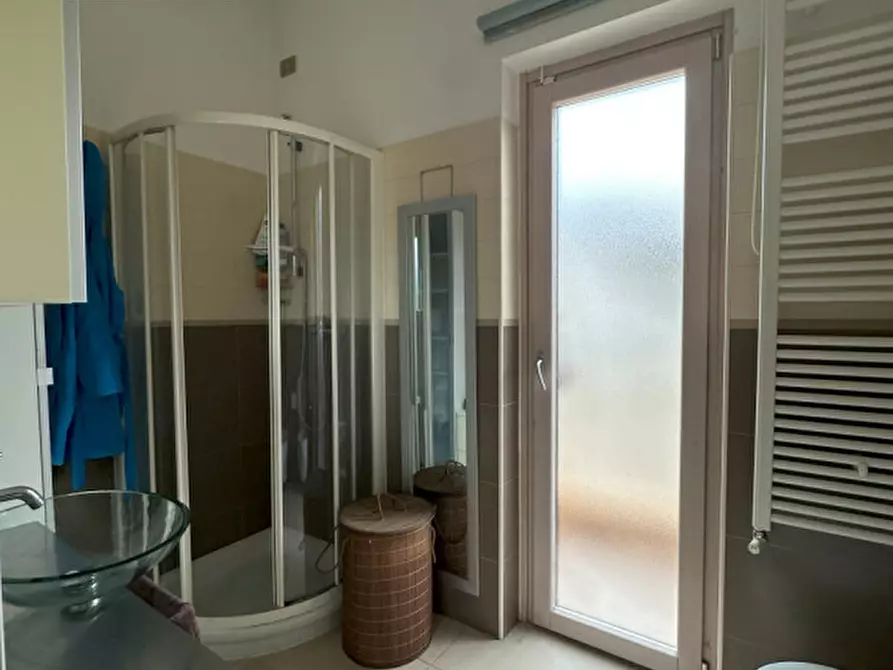 Immagine 17 di Appartamento in vendita  a Montescaglioso