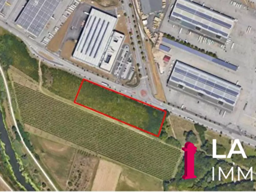 Immagine 1 di Terreno in vendita  in Via Nuova Zelanda a Padova