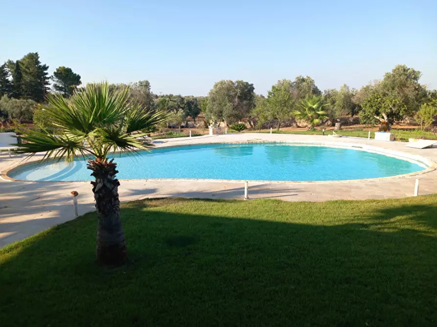 Immagine 4 di Villa in vendita  in C.da Donnagnora a Ostuni