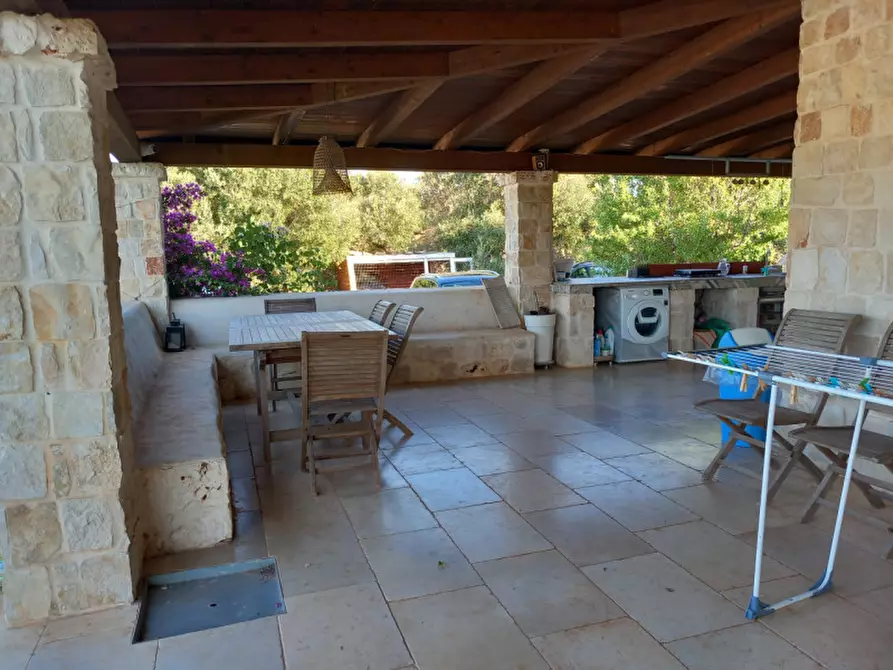 Immagine 10 di Villa in vendita  in C.da Donnagnora a Ostuni