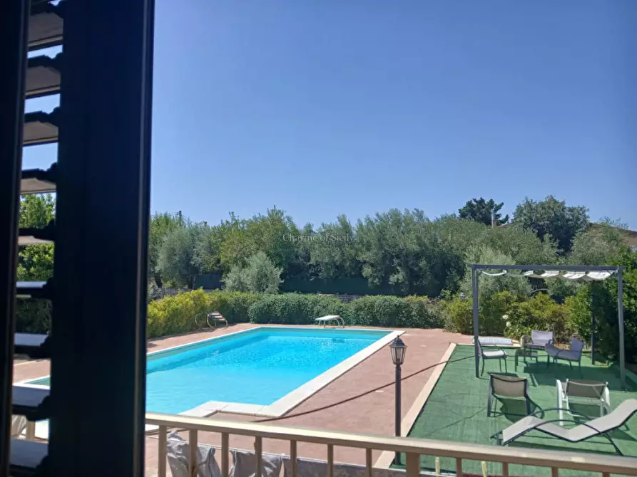 Immagine 13 di Casa indipendente in vendita  a Modica